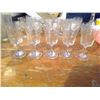 Image 1 : 5 SMALL DRINKING GLASSES