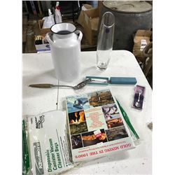 GOLD MINING BOOK+ DISPOSABLE CANISTER BASKET+ 3 COLLECTABLE SPOONS+ ECT