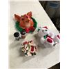 Image 1 : X-MAS CLOCK+STUFFED WHITE BEAR+SALT AND PEPPER SHAKERS