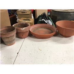 GARDENING POTS