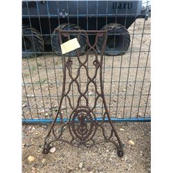 SINGER SEW MACHINE STAND