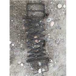 METAL EXTENDABLE SAFETY GAURD