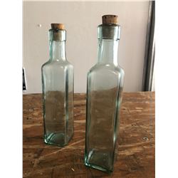 2 SQUARE BOTTLES