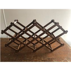 WOODEN WINE BOTTLE HOLDER