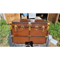 EVELEIGH STEAMER TRUNK