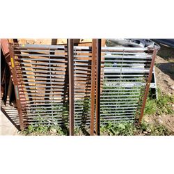 DOUBLE SIZE BOXSPRING 'SIMMONS SLUMBER KING' & MISC RAILS