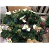 Image 3 : GARLAND + WREATH