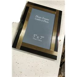 PHOTO FRAME