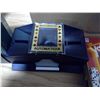 Image 4 : AUTOMATIC CARD SHUFFLER+ TRIPLE YAHTZEE+ CARDS