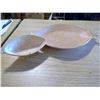 Image 2 : 2 PINK SERVING DISHES