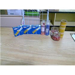 3 JARED CANDLES 2 SURPRISE CANDLES AND 3 BOXES OF WAX