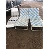 Image 1 : 3 LAWN/BEACH CHAIRS