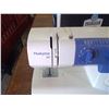 Image 4 : SEWING MACHINE HUSKYSTAR 207