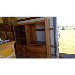 ENTERTAINMENT STAND LIGHT BROWN