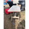 Image 2 : SMALL METAL FOLDING TABLE