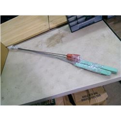 4 HOT DOG/MARSHMALLOW STICKS