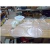 Image 1 : A BUNCH OF SERVING DISHES AND PLASTIC CONTAINERS