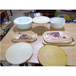 KITCHEN CUTLERY BOWLS ,CHOPPING BOARDS, FOOD STAND