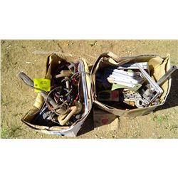 2 BOXES OF SHELF BRACKETS, 1 BOX INCLUDES STOCK TANK HEATERS