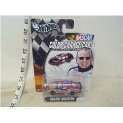 Hot Wheels Colour Changing Car Nascar