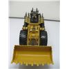 Image 5 : DIECAST CATERPILLAR 994F WHEEL LOADER -  This is heavy built