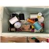 Image 5 : SEWING BASKET WITH SEWING THREAD, BUTTONS, NEEDLES + BOX OF CROSS STICH THREAD