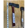 Image 3 : HATCHET + ROOFING HAMMER