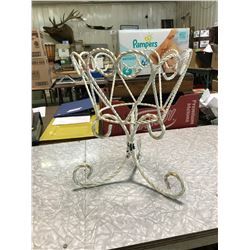 WROUGHT IRON PLANT STAND