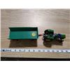 Image 1 : TOY TRACTOR & TRAILER (PLASTIC)