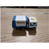 Image 1 : BUDDL-L GARBAGE TRUCK