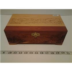 Dove tail box