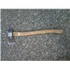 Image 1 : Genuine collins hickory axe