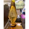 Image 5 : VINTAGE AMBER GLASS 27' TALL