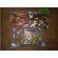 LOT OF DRESSER OR CUPBOARD HANDLES (BRASS, PLASTIC)