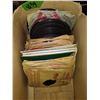 Image 1 : BOX OF RECORDS (VICTOR, COLUMBIA, DECCA, CAPITOL, ETC)