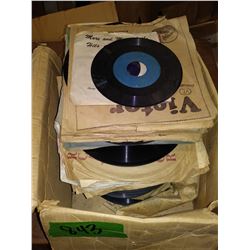 BOX OF RECORDS (VICTOR, BRUNSWICK, MELATONE, ETC)
