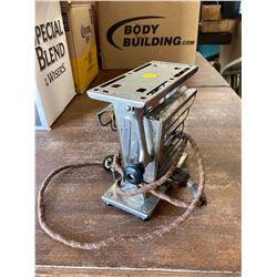 VINTAGE ELECTRIC TOASTER