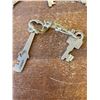 Image 3 : LOT OF 5 SKELETON KEYS