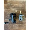 Image 1 : 2 VINTAGE FISHING REELS 1 OPEN-BALE 1 CLOSED