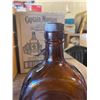 Image 3 : VINATGE BROWN GLASS LIQUOR BOTTLE WITH SCREW TOP