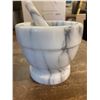 Image 2 : MARBLE MORTAR + PESTLE
