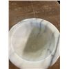 Image 4 : MARBLE MORTAR + PESTLE