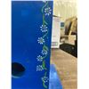 Image 7 : HANDMADE AND HAND PAINTED BIRD HOUSE NEVER USED