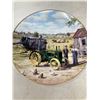 Image 6 : 2 JOHN DEERE COLLECTABLE PLATES