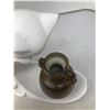Image 5 : CAT AND JUG ORNAMENTS