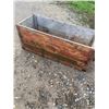Image 1 : PINE BOX-PRIMITIVE - 44X18 DOVETAILED
