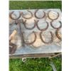 Image 3 : 10 HORSE SHOES + WAGON WRENCH + CURRY COMB + BOX