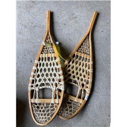 SNOW SHOES