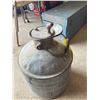 Image 2 : METAL JUG WITH SCREW TOP FUEL PAIL