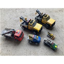 2 LARGE TONKA TRUCKS + 1 LARGE AND 3 SMALL TRUCKS TOYS